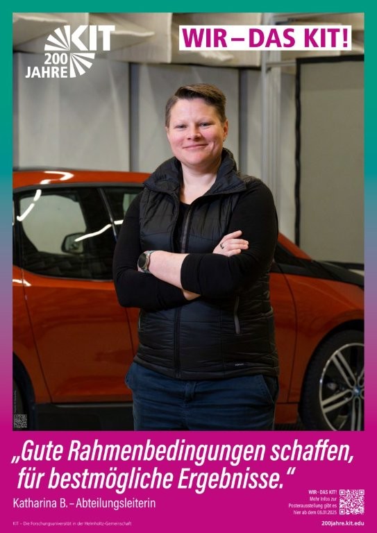 Person vor einem Auto lächelt; Text: "Gute Rahmenbedingungen für beste Ergebnisse."